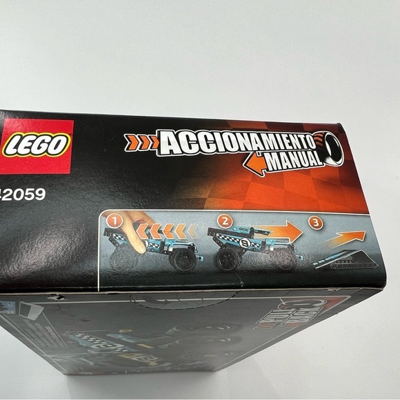 NIB LEGO 42059 Stunt Truck Building Toy 142 Pieces Ages 7-14 Pull Back Racing - Picture 5 of 6